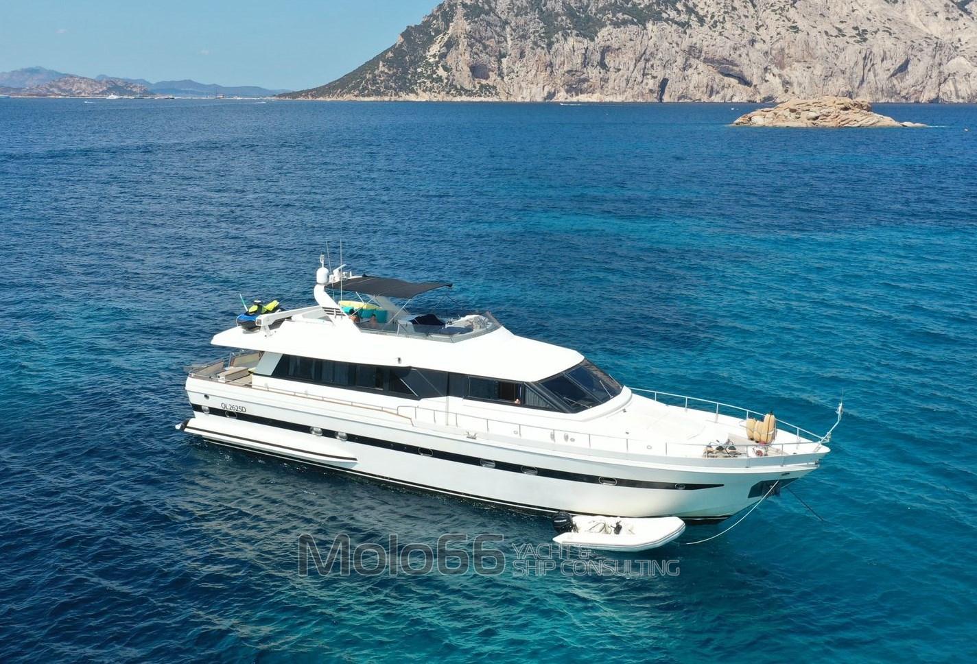 falcon yachts Falcon 76