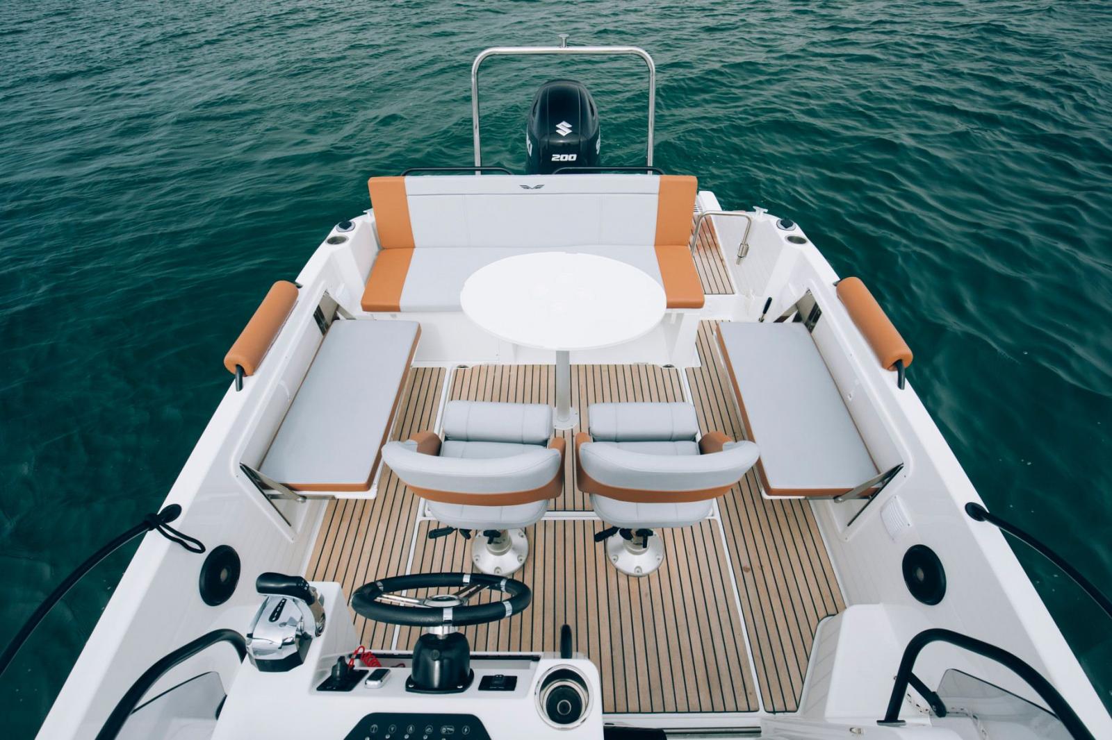 beneteau Flyer 7 sundeck