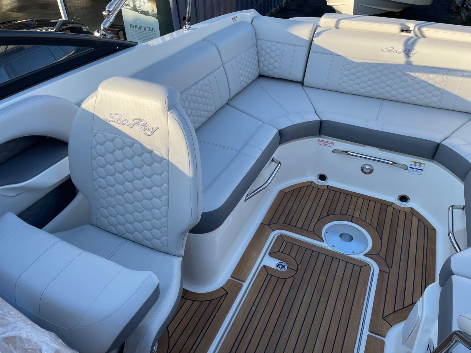 sea ray Sunsport 250 inbord