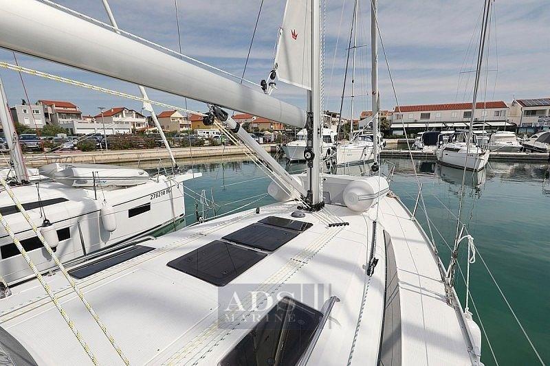bavaria yachts Cruiser 37