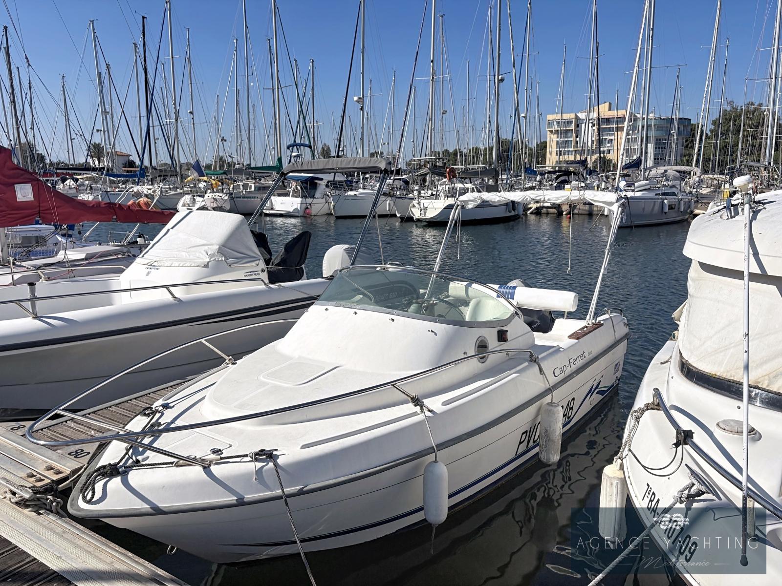 b2 marine Cap ferret 502 cc