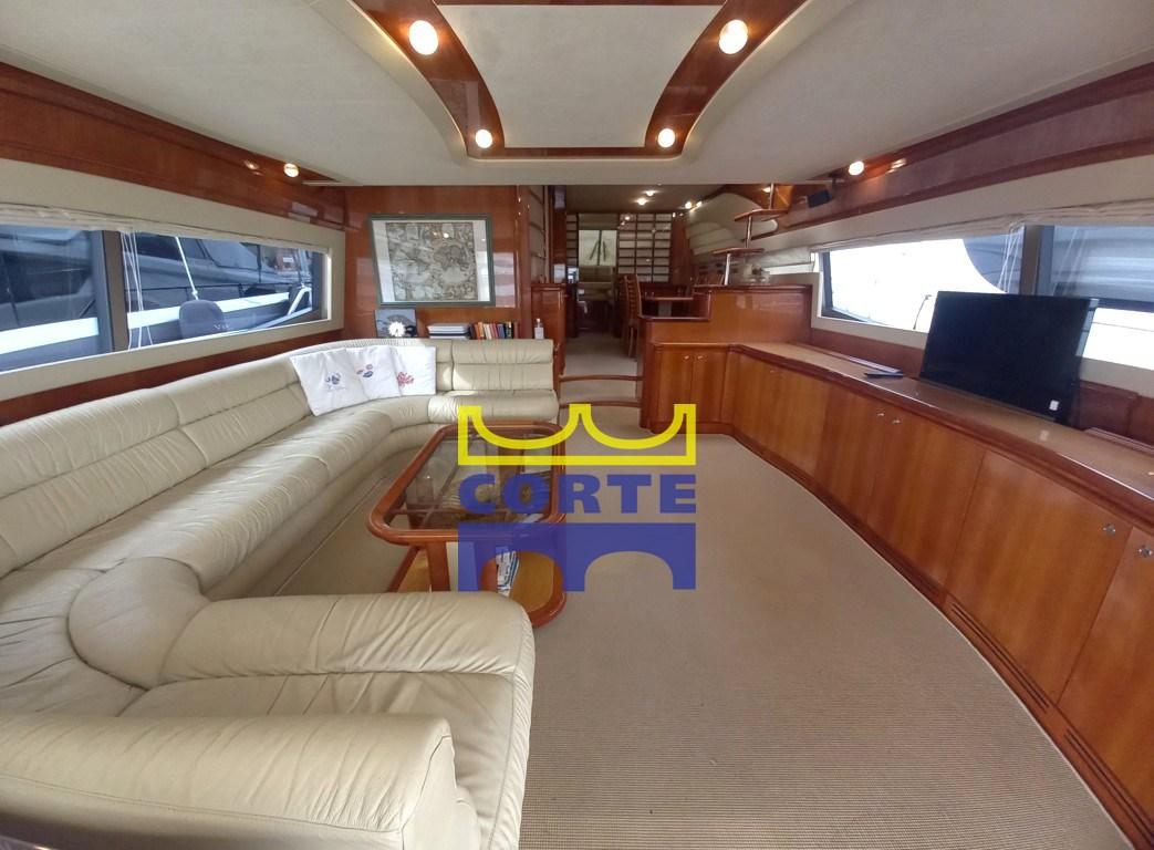 ferretti yachts 760