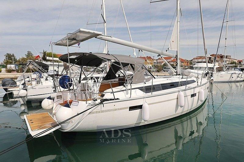 bavaria yachts Cruiser 37