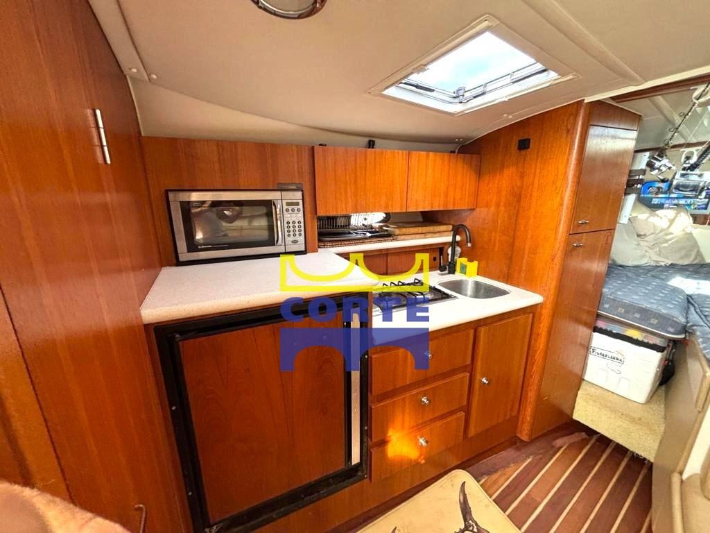 tiara yachts 3100 open