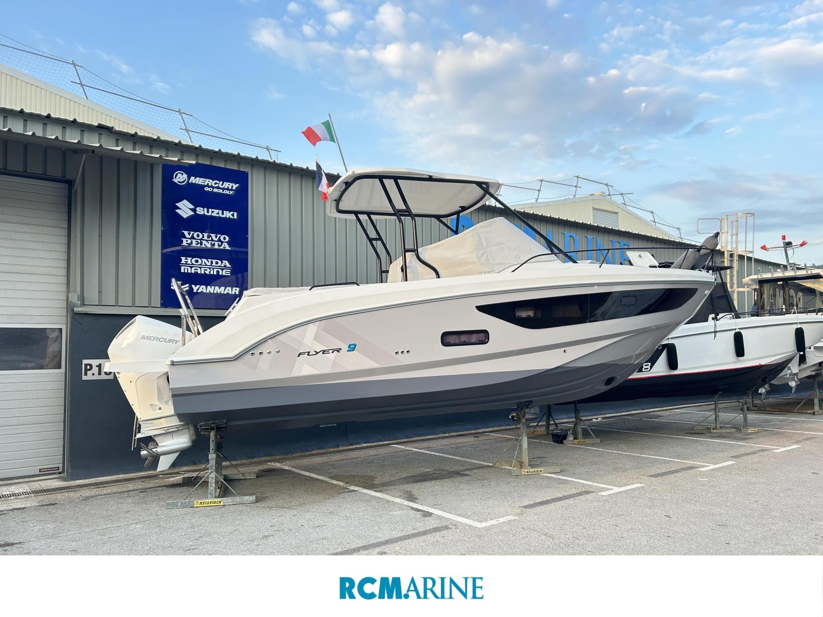 beneteau Flyer 9 sundeck