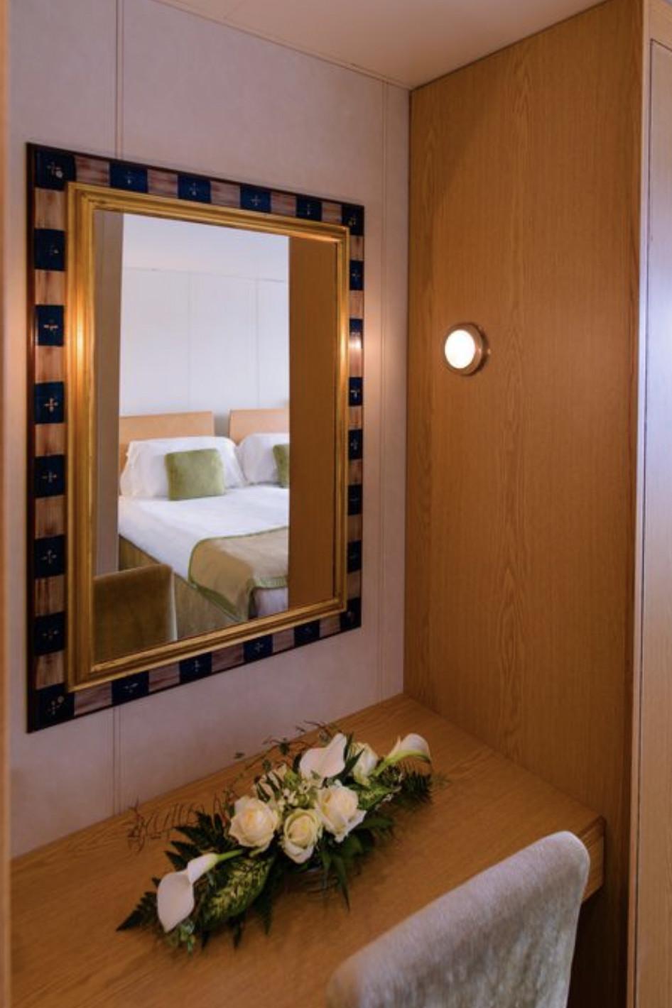 minerva Custom boutique cruise ship