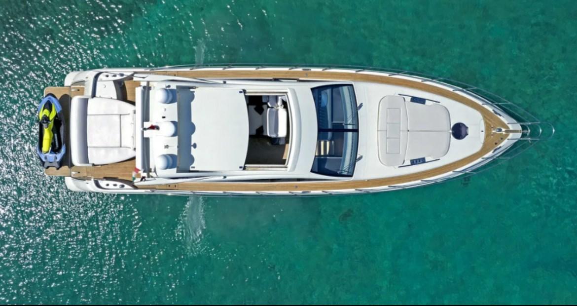 azimut 62 s