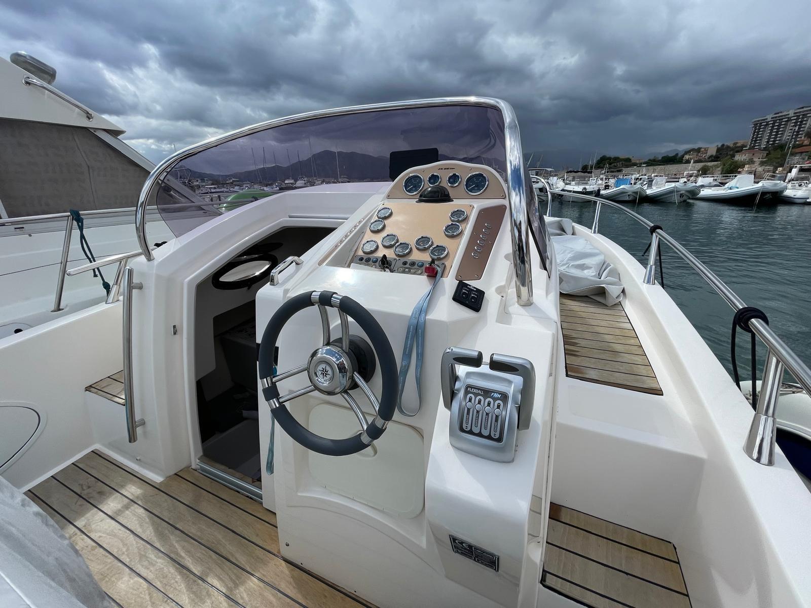 manò marine Manò 25_09 efb