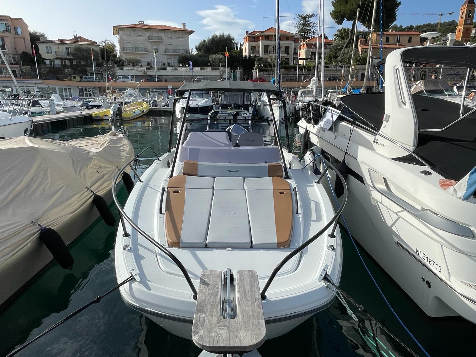 beneteau Flyer 8