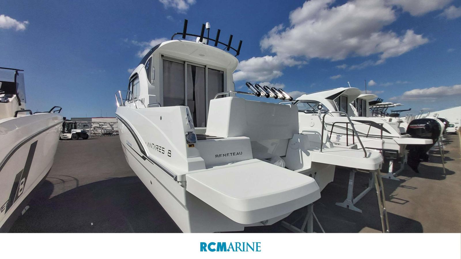 beneteau Antares 8 ob v2 fish