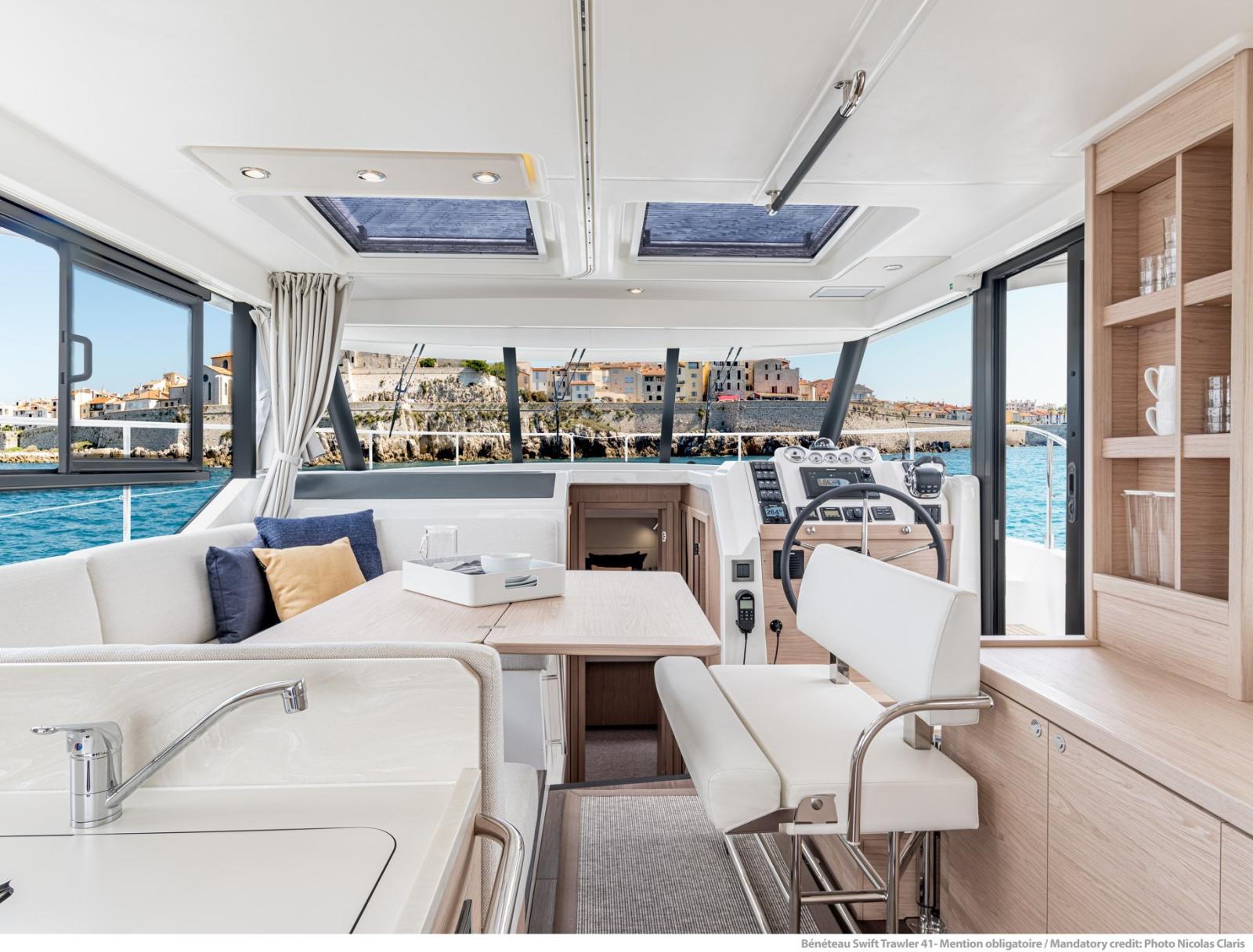 beneteau Swift trawler 41 fly