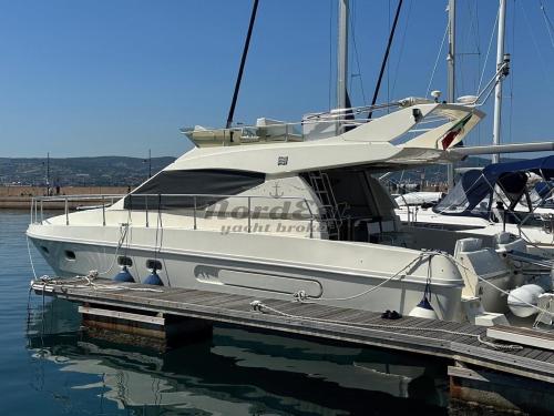 Ferretti 43 fly