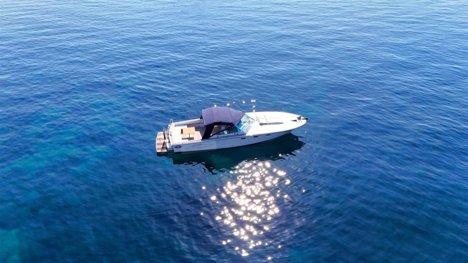 magnum marine Magnum 38 flash deck