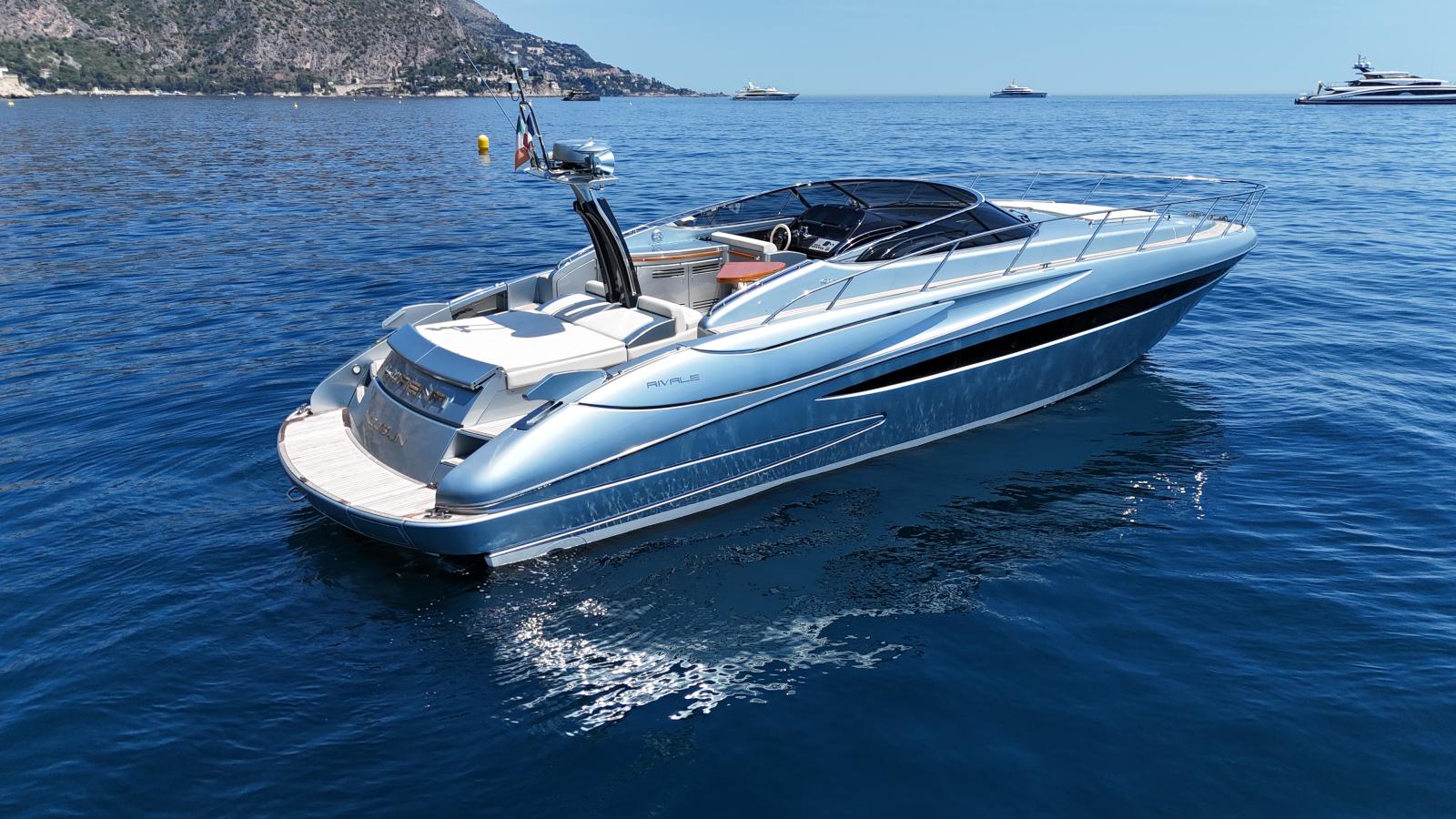 riva Rivale 52