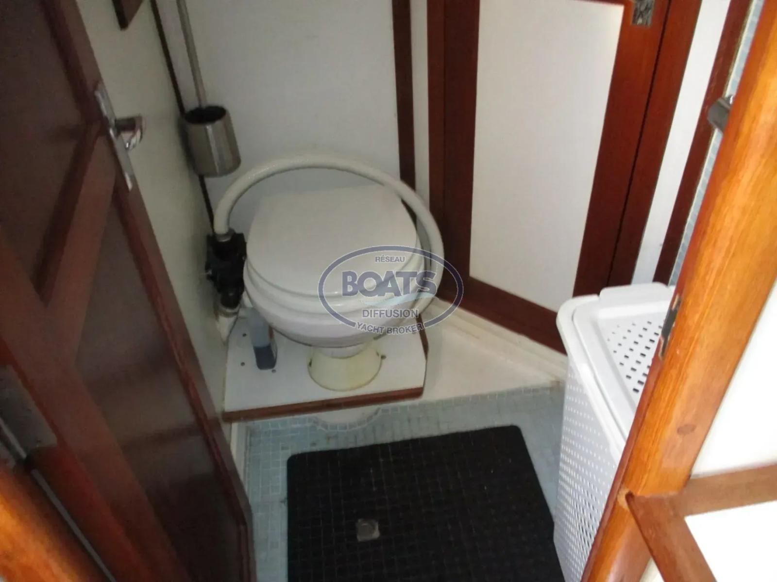 aquila Trawler aquila queen 33