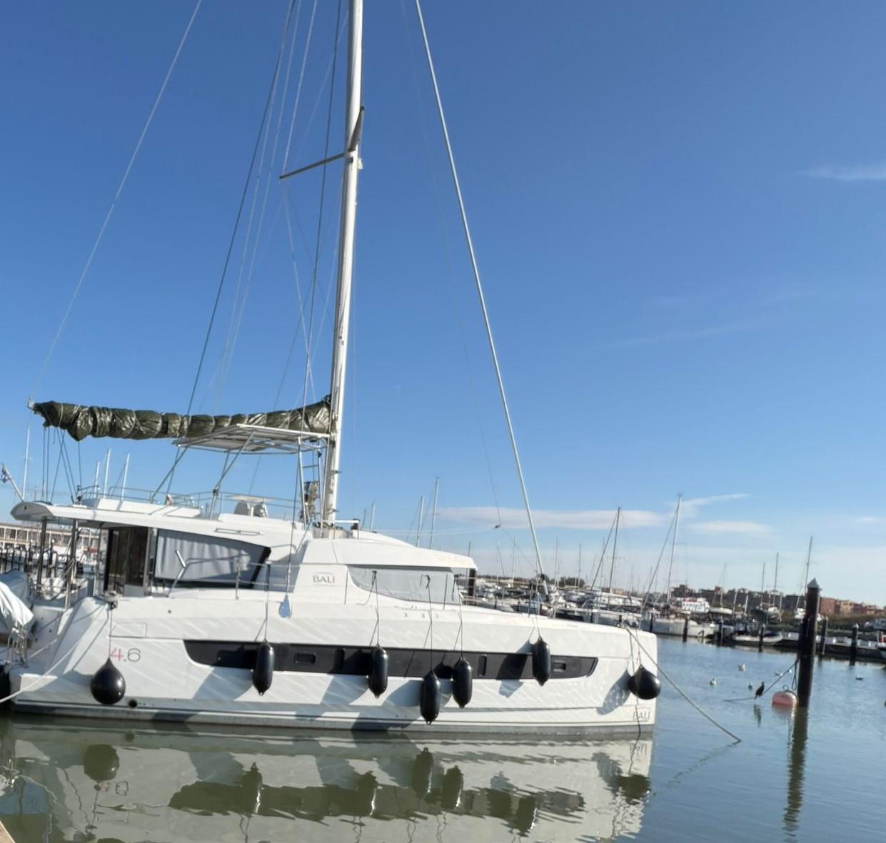 catana Bali 4.6