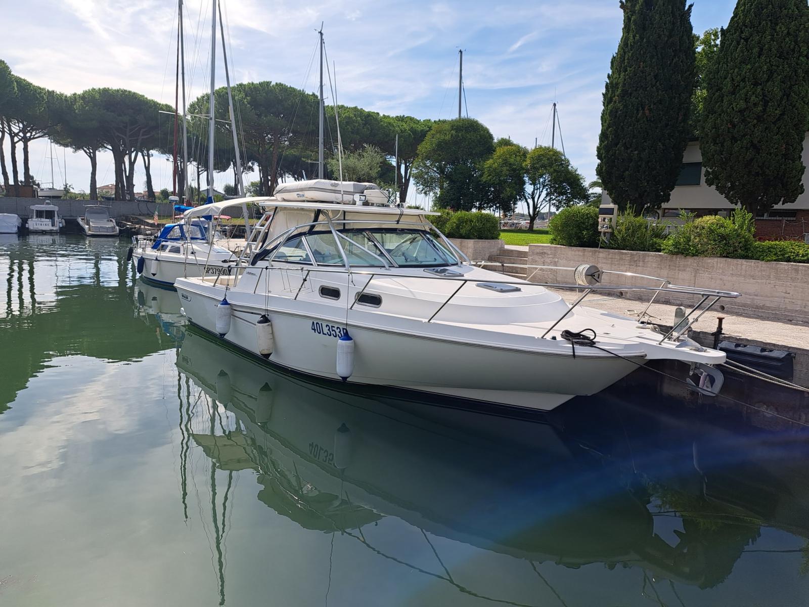 boston whaler 34 defiance