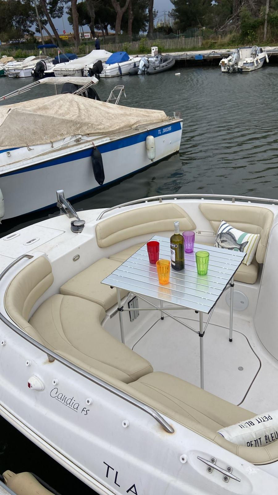 fourwinns Candia es ob