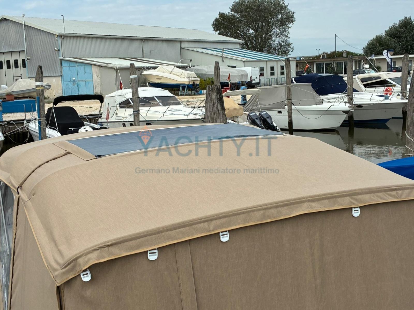 four winns Vista 258