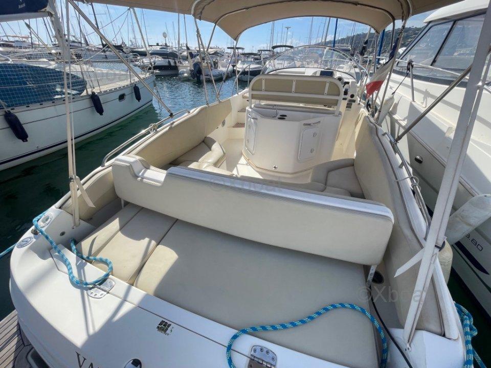 bayliner Bayliner avanti 8