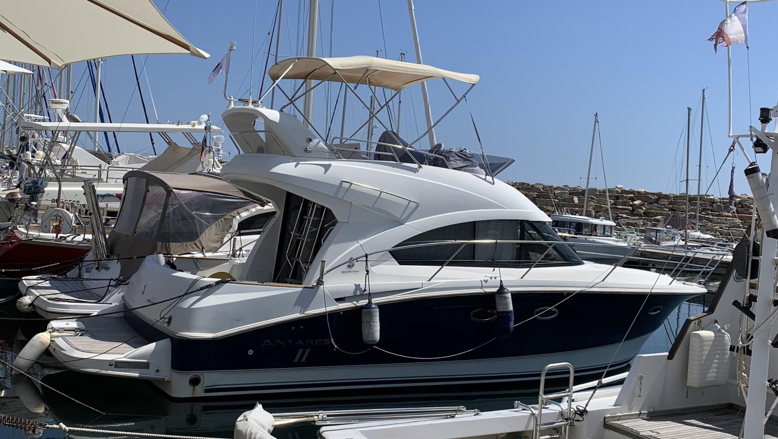 beneteau Antares 11