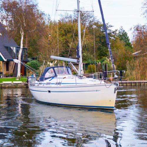 Bavaria yachts 34