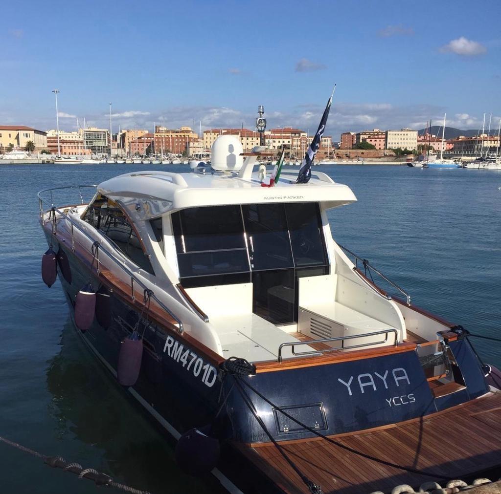 austin parker 44 sedan
