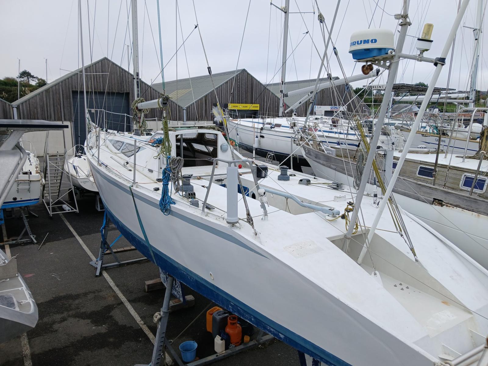 leguen-hemidy SHARP 47