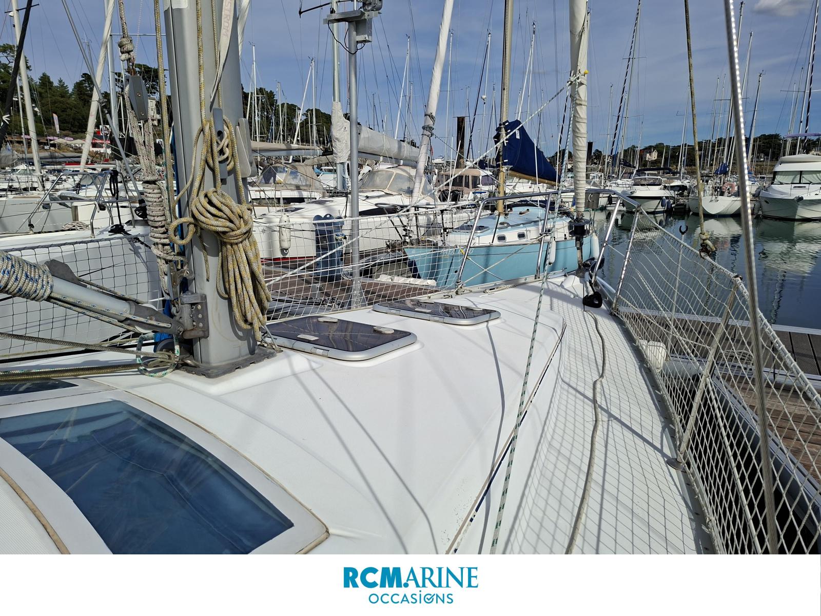 beneteau Oceanis 323