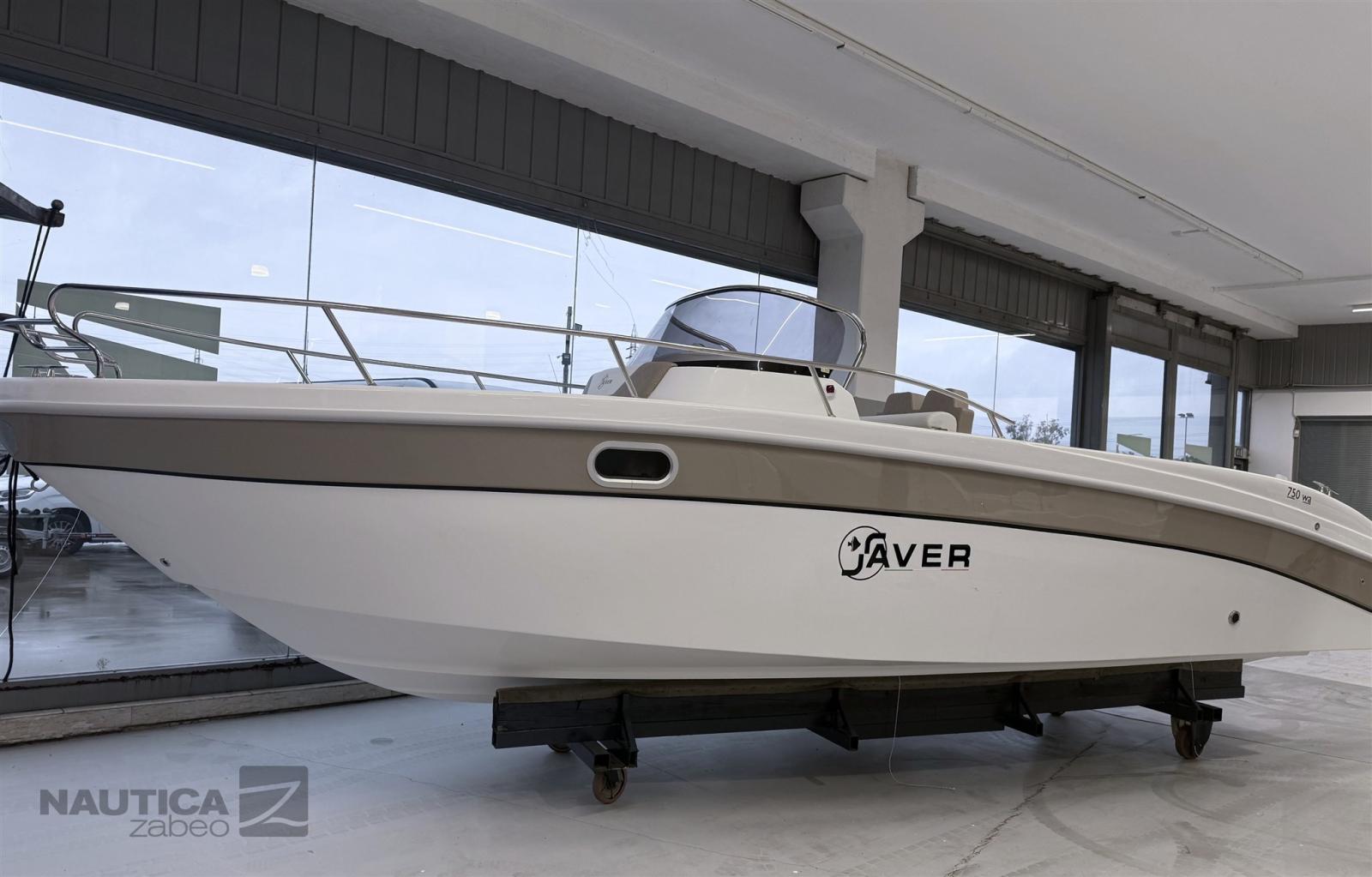 saver 750 walk around