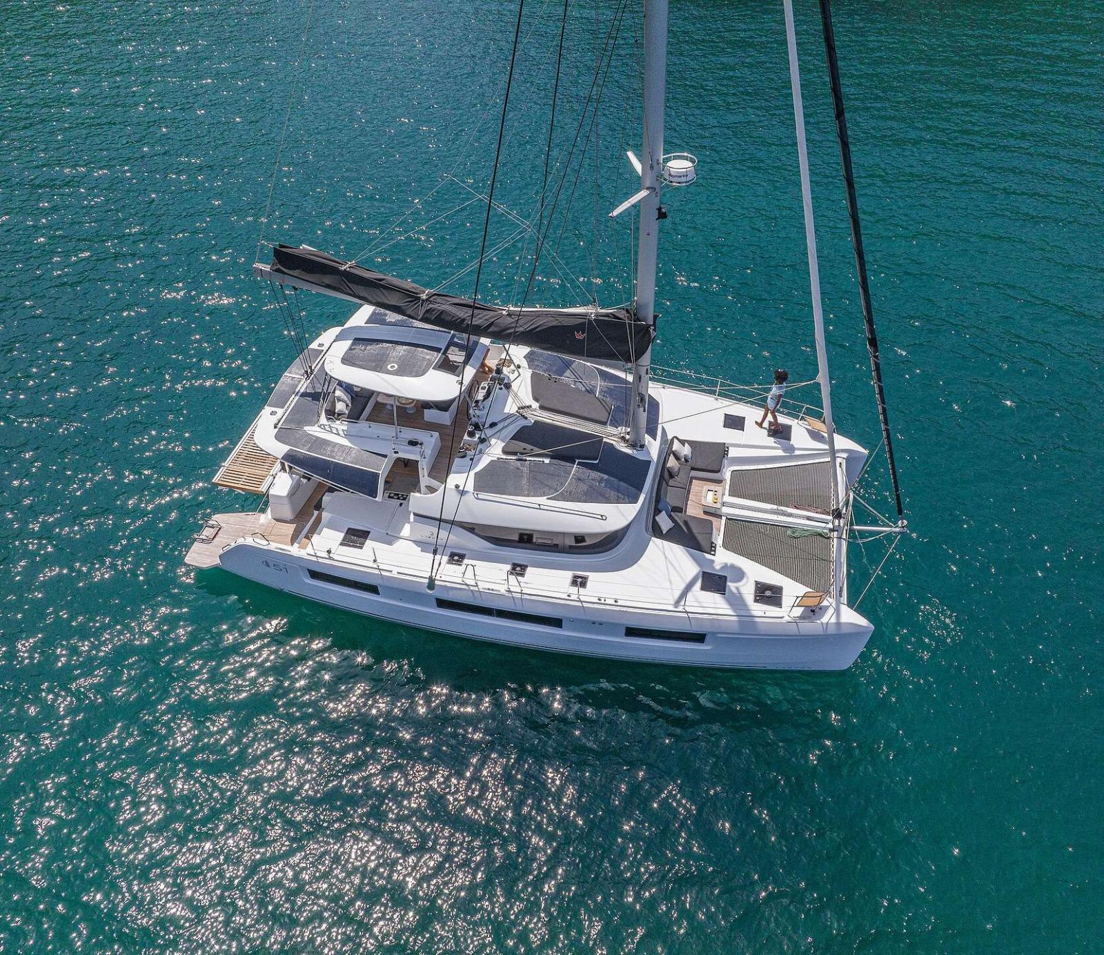 lagoon 51'