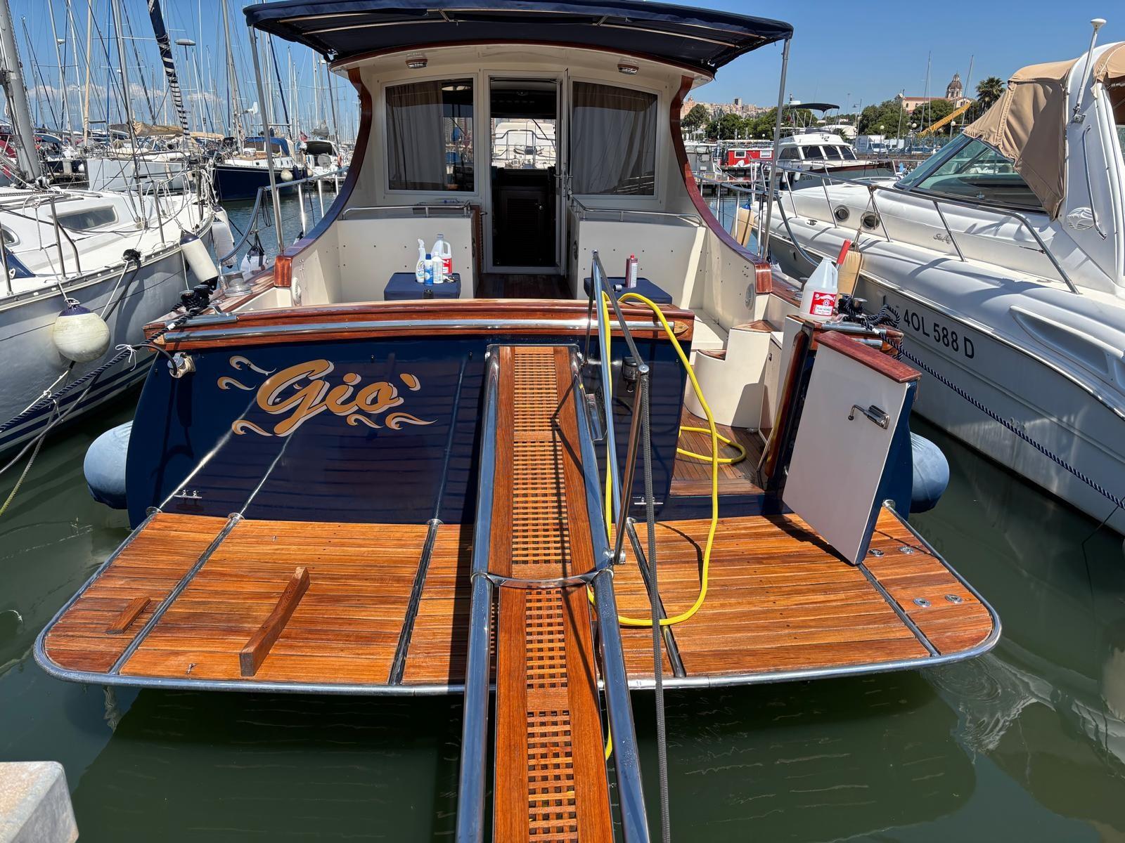 austin parker Lobster 42