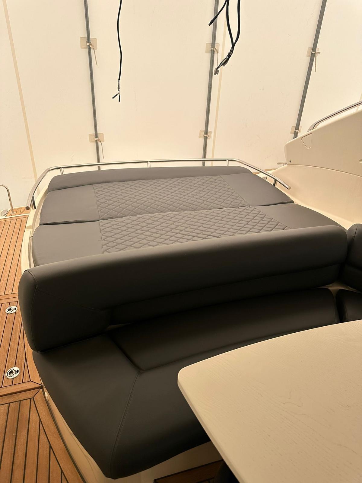 absolute Absolute 47