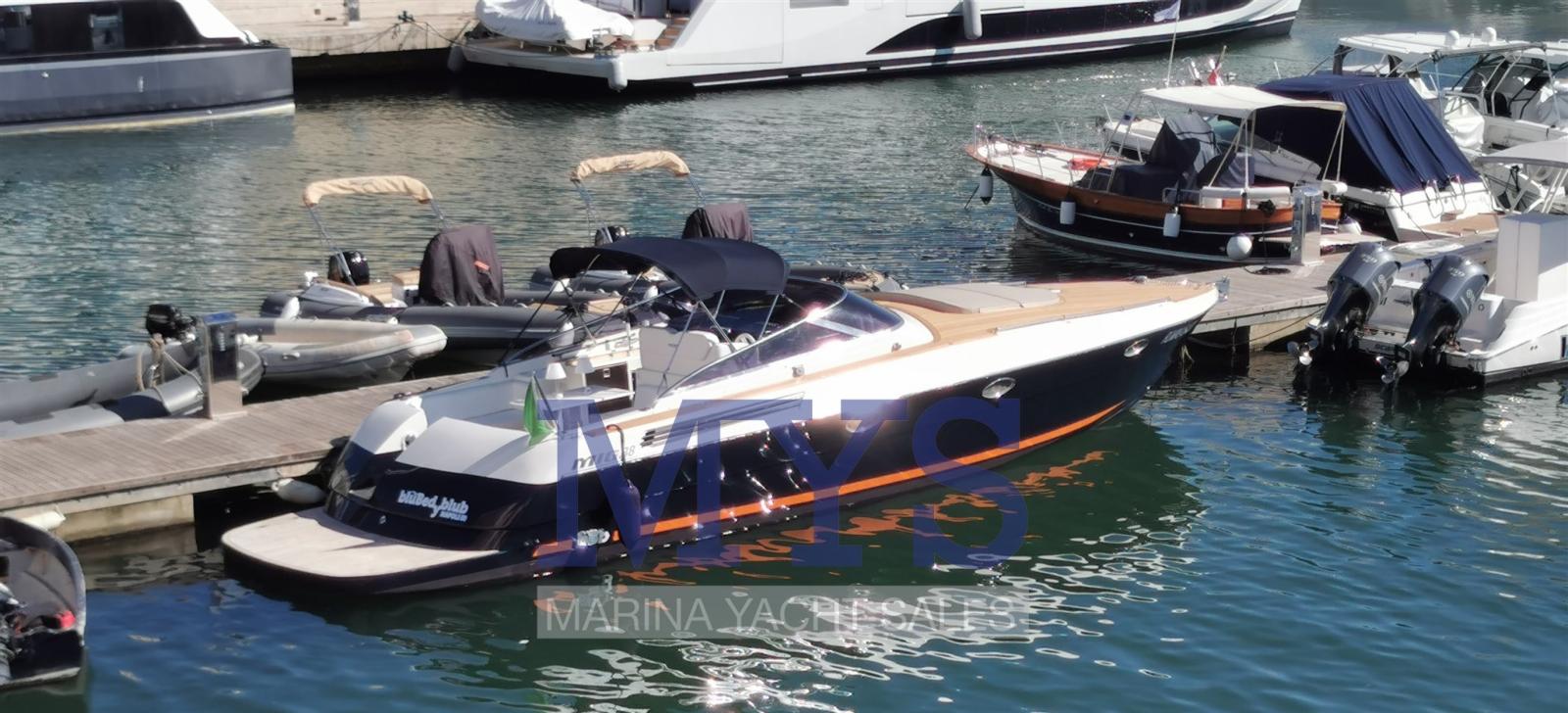 marine yachting Mig 38