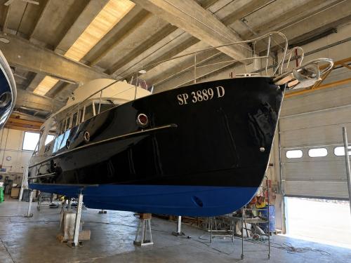 Beneteau swift trawler 42