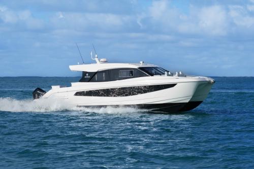 Aquila 42 coupe