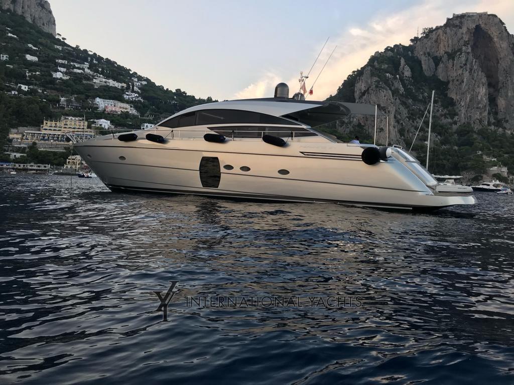 pershing 64