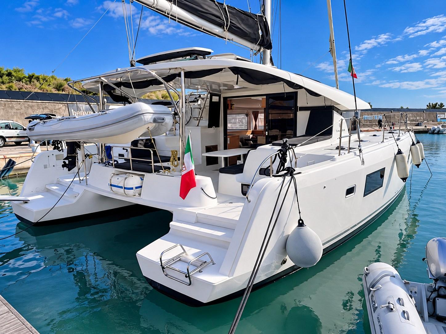 lagoon 42