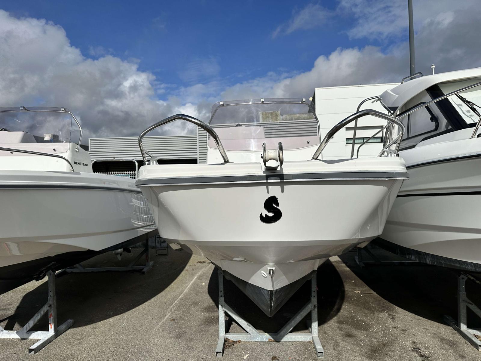 beneteau Flyer 6 spacedeck