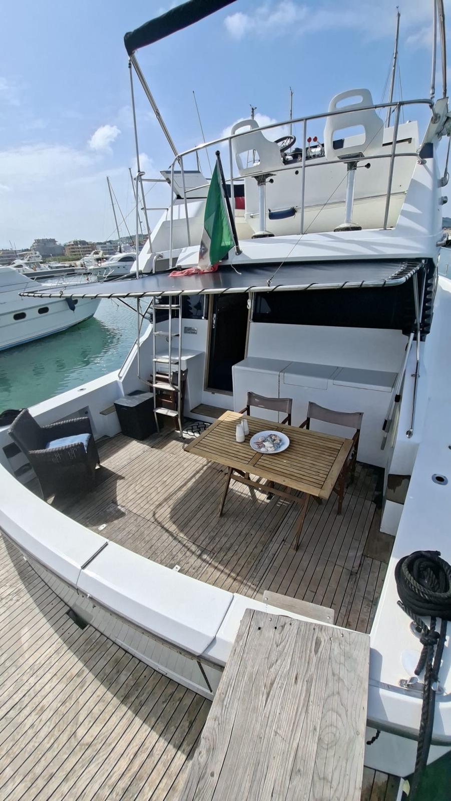 uniesse marine 42 fly