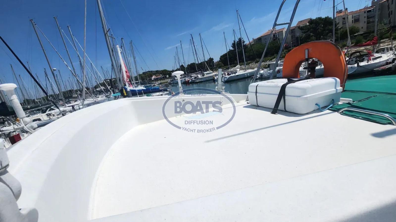 beneteau Antares 9