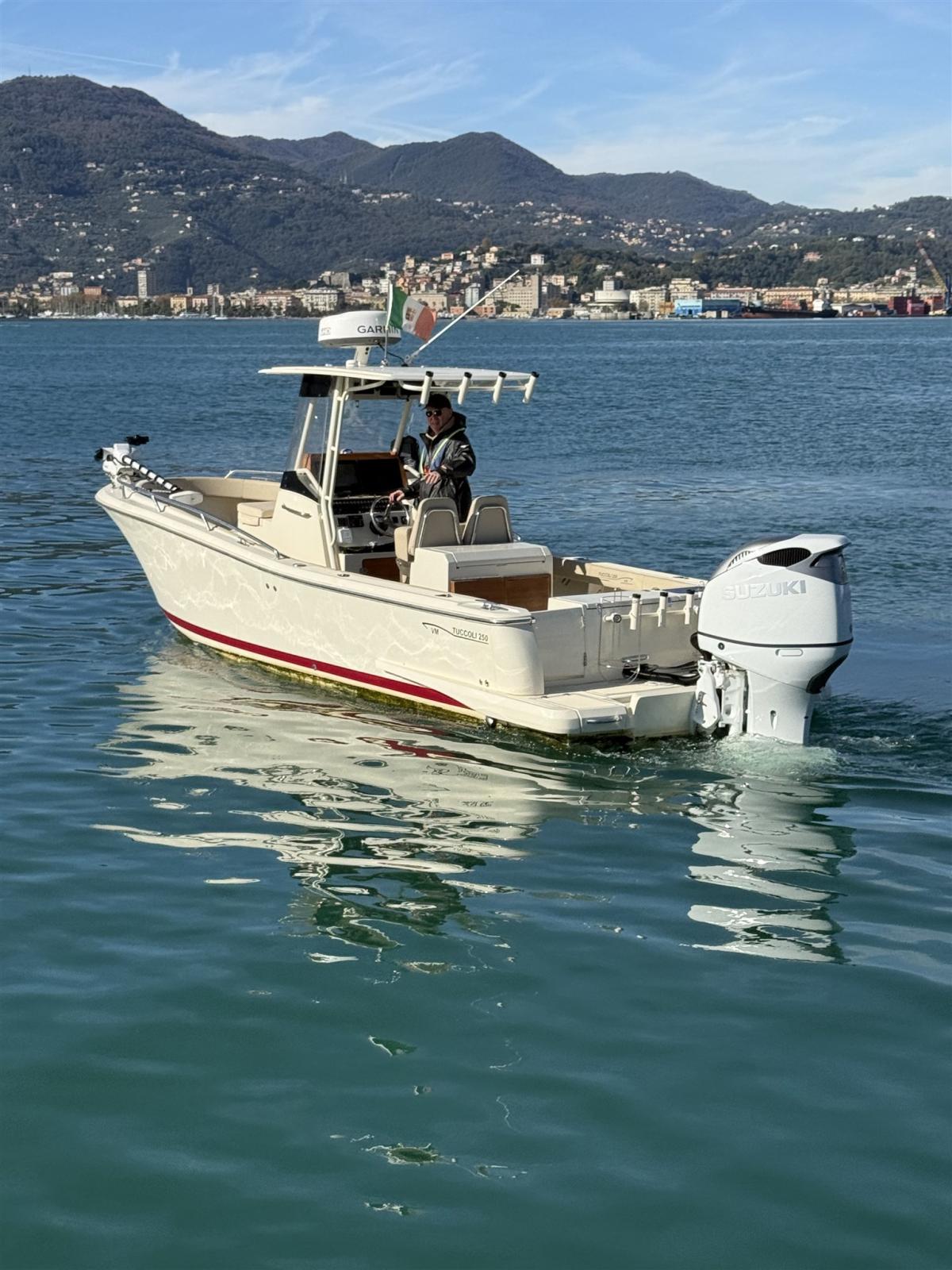 tuccoli marine T250