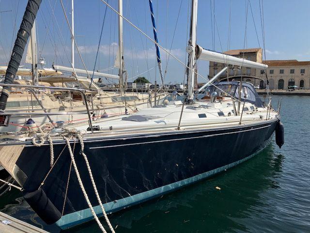 j boats J boats j 44