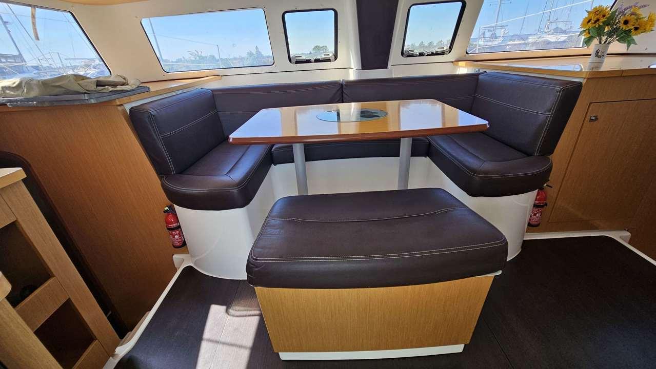 fountaine pajot Mahe 36 evolution