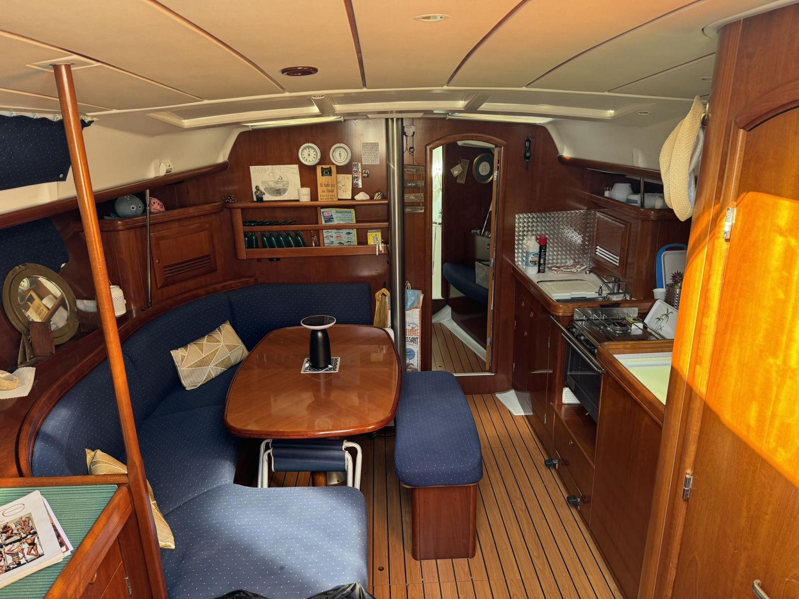 beneteau Oceanis 393