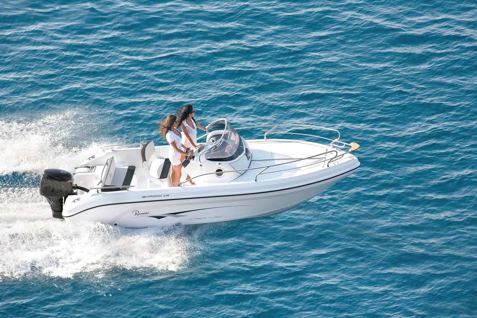 ranieri cantiere Shadow 19