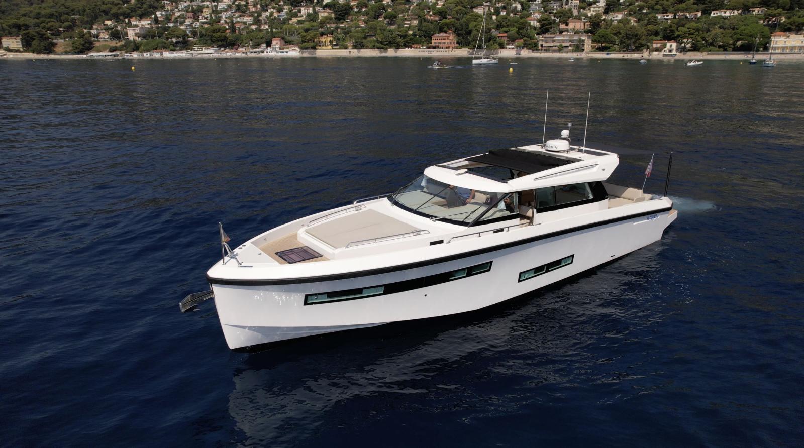 delta powerboats 48 coupé