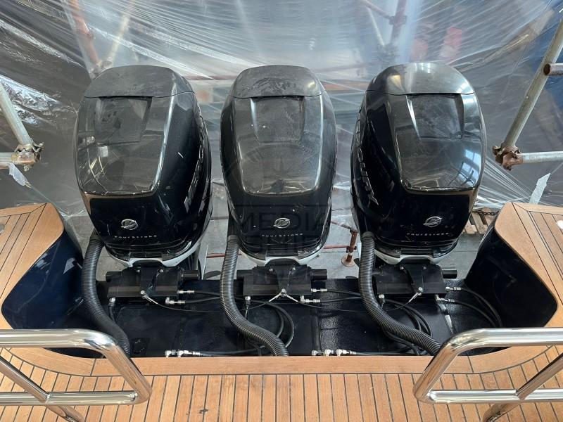 austin parker Ibiza 44