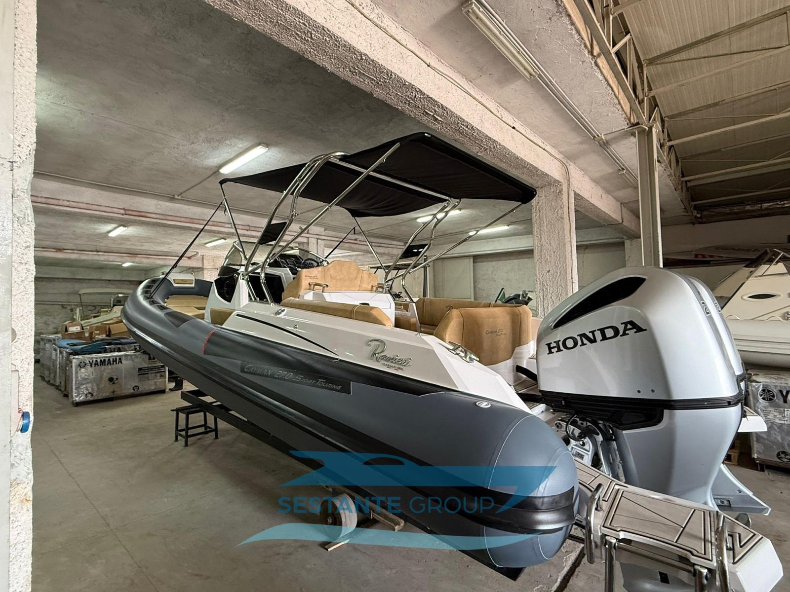 ranieri international Cayman 27 sport touring