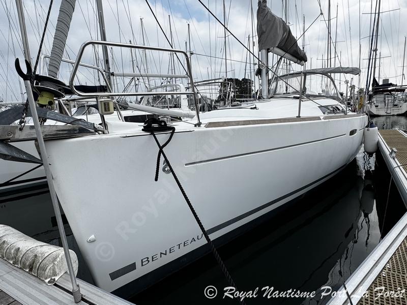 beneteau Oceanis 37